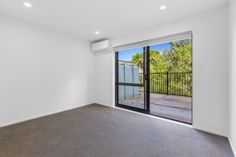 Photo of property in 56 Raupeti Lane, Henderson, 0612