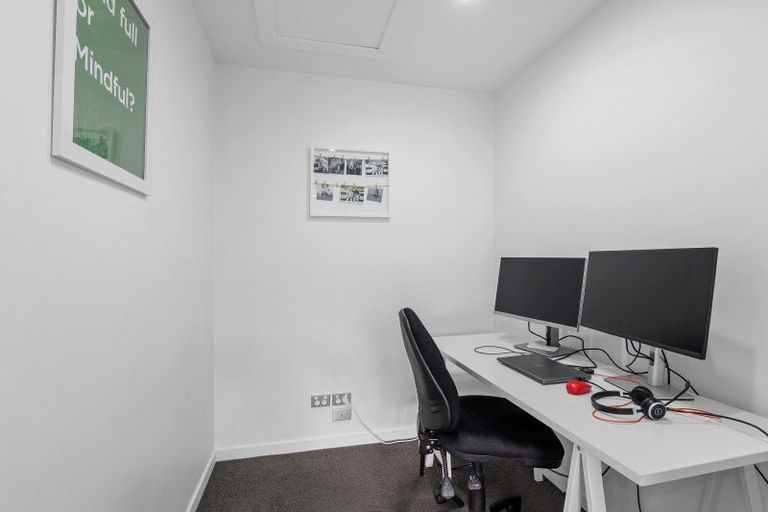 Photo of property in 11 Siding Lane, Prebbleton, 7604