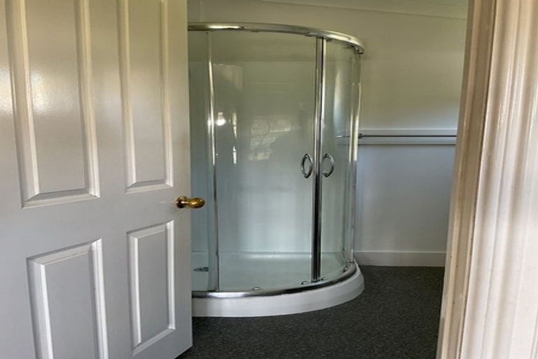 Photo of property in 305 Paparata Road, Bombay, 2675