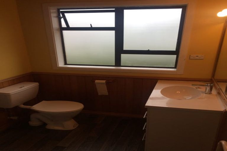 Photo of property in 4 Blake Street, Halfway Bush, Dunedin, 9010