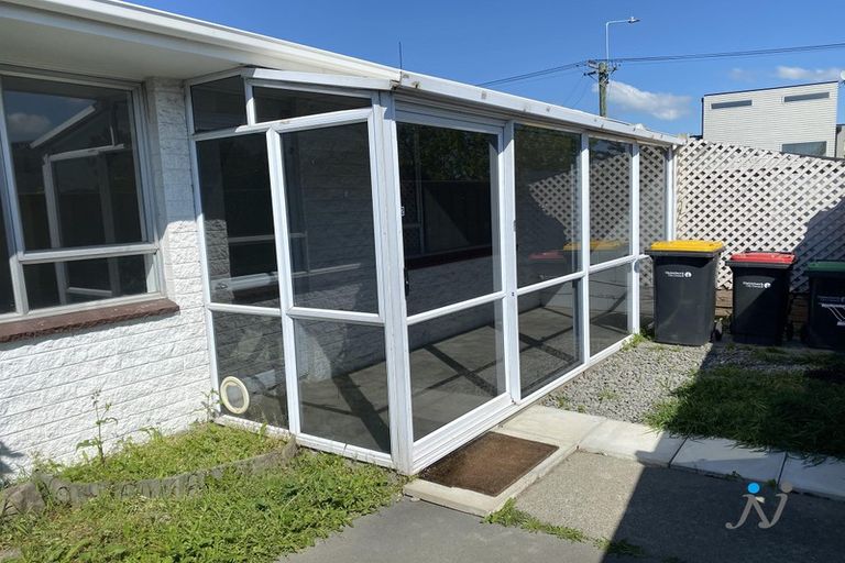Photo of property in 2/417 Worcester Street, Linwood, Christchurch, 8011