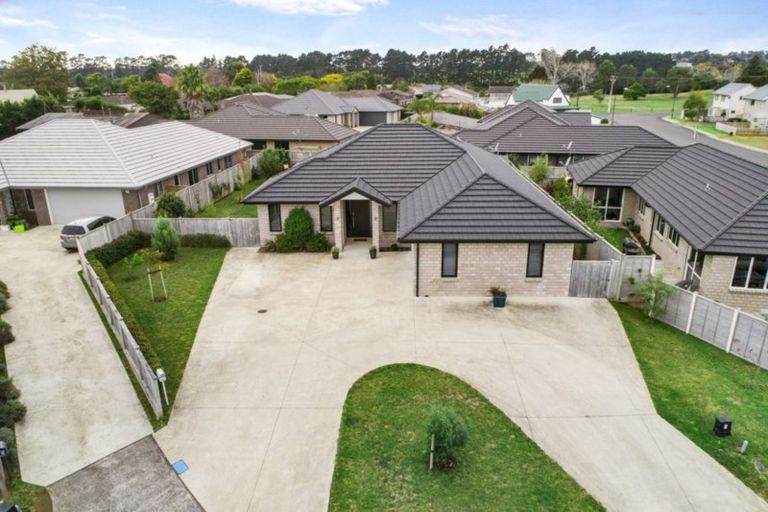 Photo of property in 4 Margaret Place, Waiuku, 2123