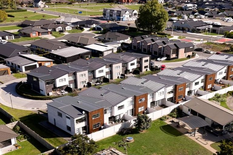 Photo of property in 15/102 Swayne Road, Cambridge, 3434