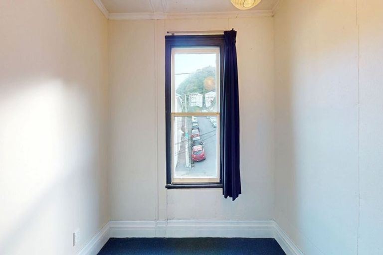 Photo of property in 4 Devon Street, Aro Valley, Wellington, 6021