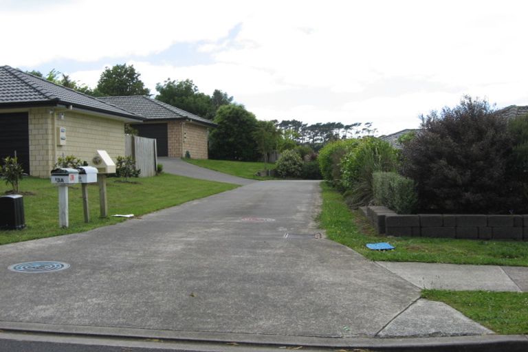 Photo of property in 13 Les Fisher Place, Pukekohe, 2120