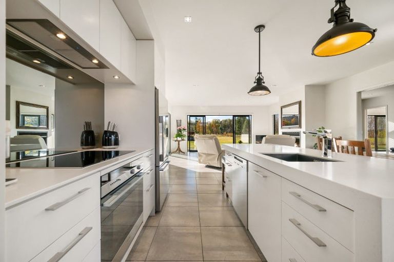 Photo of property in 96 Mcintosh Road, Blackmans, Alexandra, 9391
