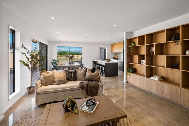 Photo of property in 37 Frank Ernest Crescent, Prebbleton, 7604