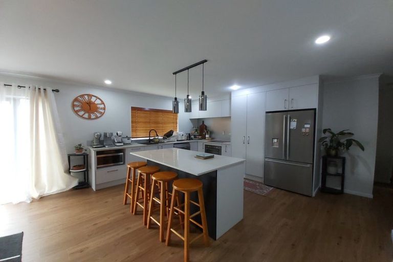 Photo of property in 15 Courtvale Place, Flat Bush, Auckland, 2019
