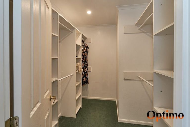 Photo of property in 21 Rothesay Place, Highbury, Palmerston North, 4412