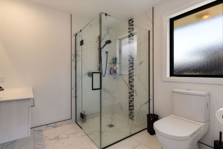 Photo of property in 40 Freedom Drive, Kelvin Grove, Palmerston North, 4414