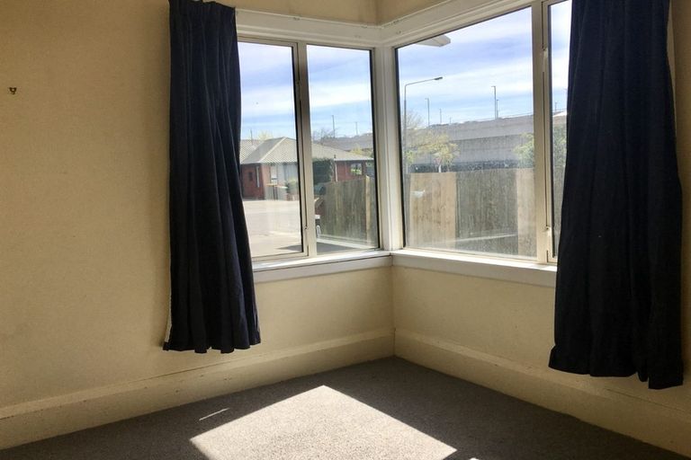 Photo of property in 64 Division Street, Riccarton, Christchurch, 8041