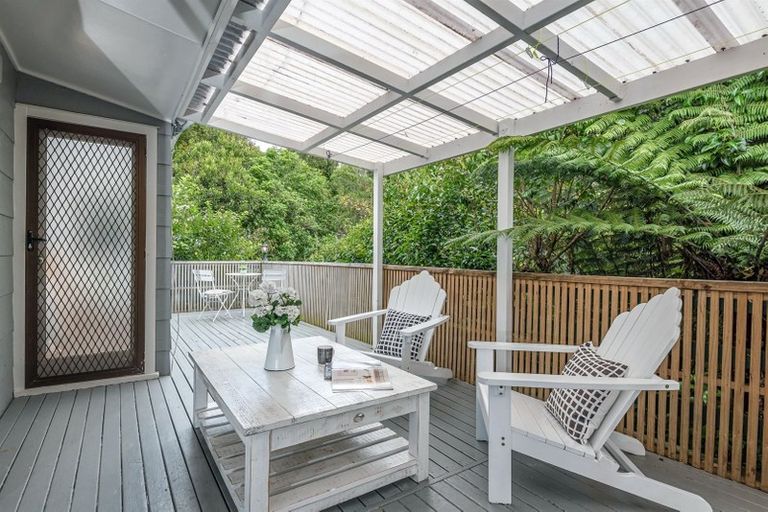Photo of property in 2/88 Lauderdale Road, Birkdale, Auckland, 0626