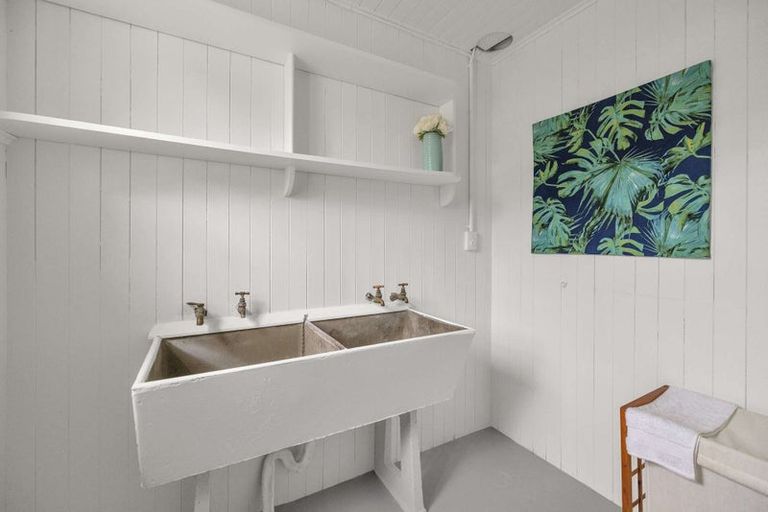 Photo of property in 41 Collins Street, Te Hapara, Gisborne, 4010