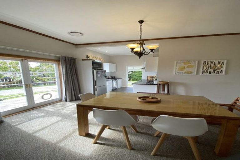 Photo of property in 33 Awatea Street, Ranui, Porirua, 5024