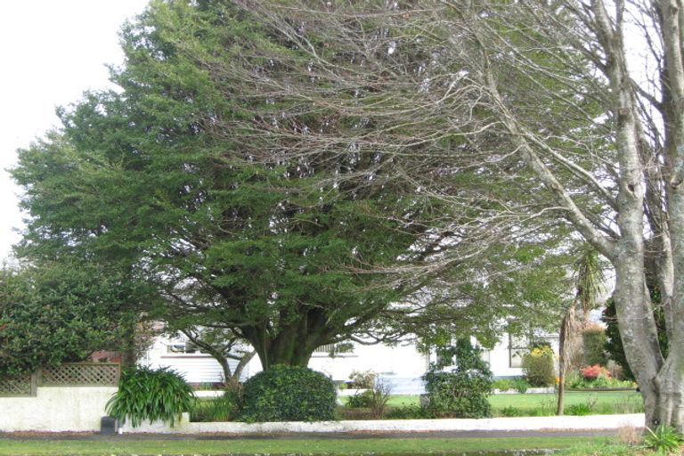 Photo of property in 439 Broadway, Stratford, 4332