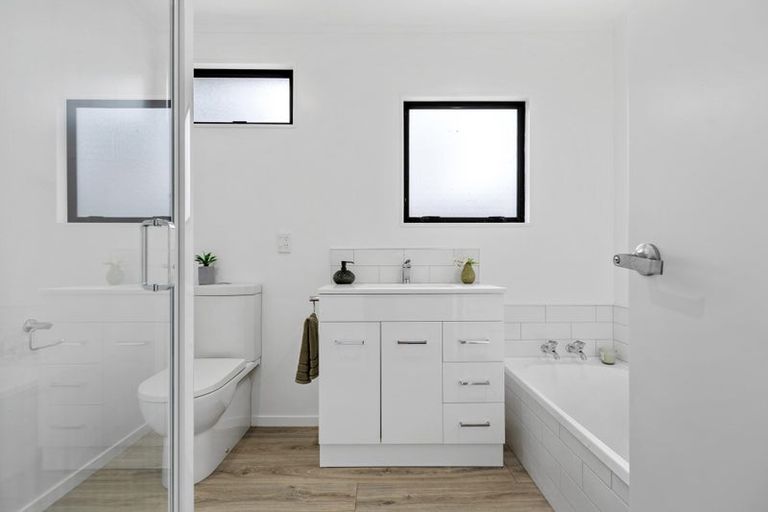 Photo of property in 4a Princess Street, Te Puke, 3119