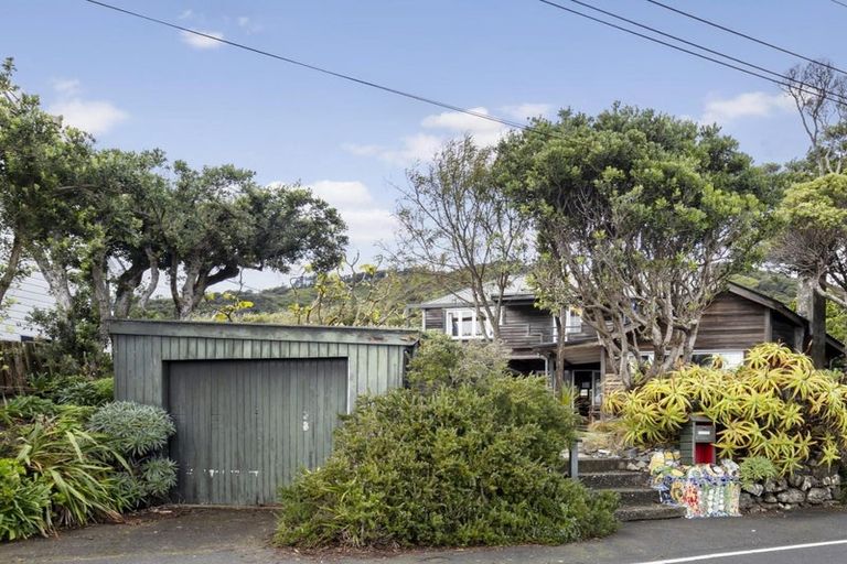 Photo of property in 157 Marine Parade, Eastbourne, Lower Hutt, 5013