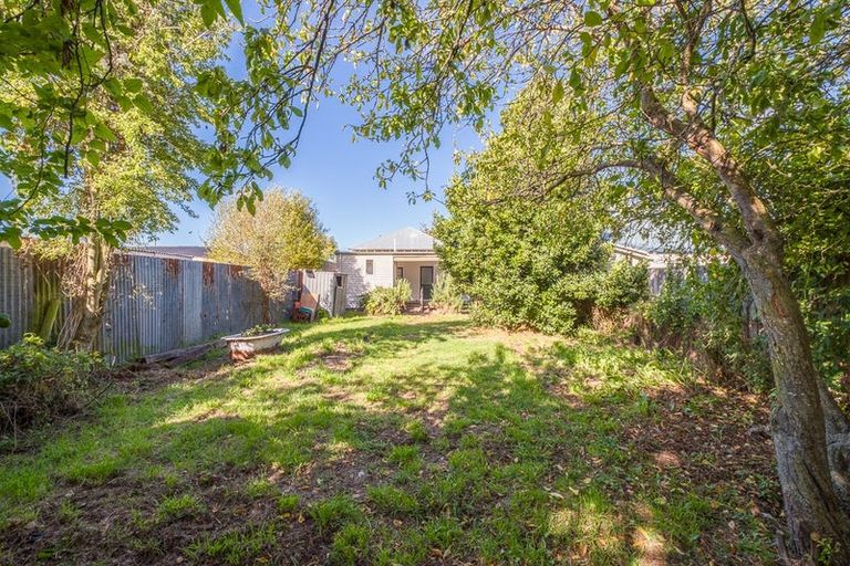 Photo of property in 215 Olliviers Road, Linwood, Christchurch, 8011