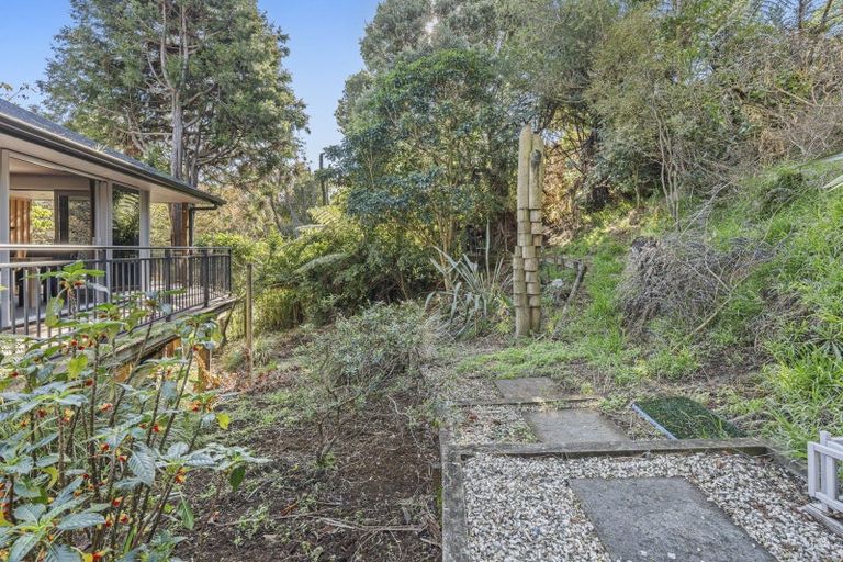Photo of property in 198 Seaview Road, Westown, New Plymouth, 4310
