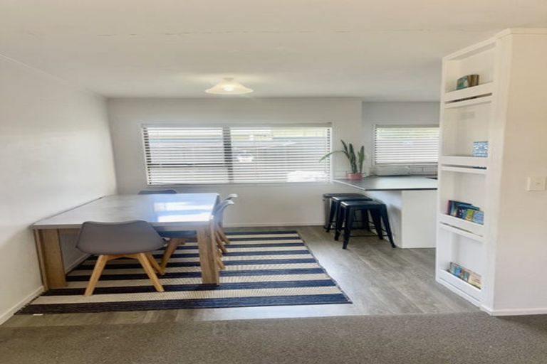 Photo of property in 309 Cameron Avenue, Te Awamutu, 3800