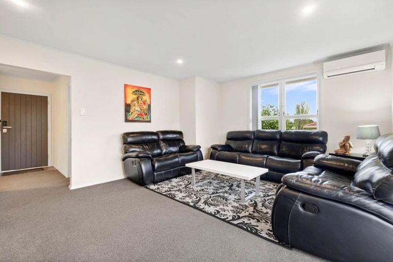 Photo of property in 32 Buller Crescent, Manurewa, Auckland, 2102