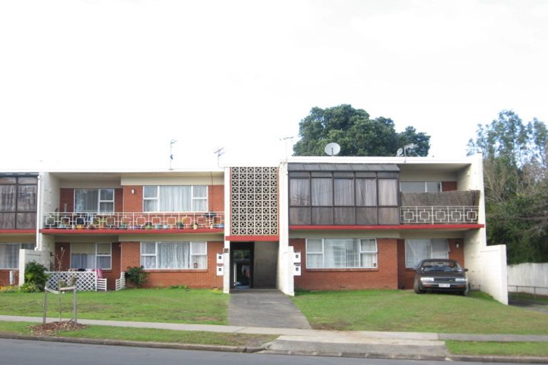Photo of property in 7/13 Hill Road, Hillpark, Auckland, 2102