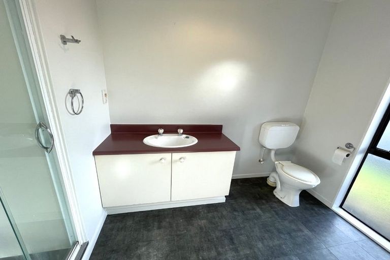 Photo of property in 15a Jeffares Place, Taradale, Napier, 4112