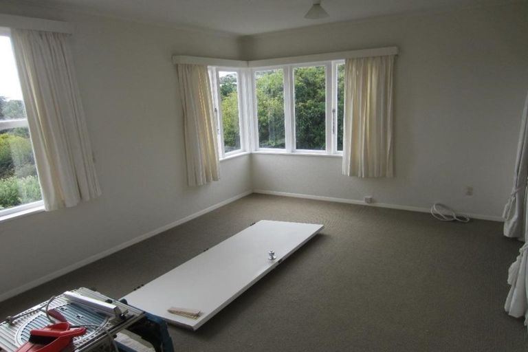 Photo of property in 15a Thornley Street, Titahi Bay, Porirua, 5022