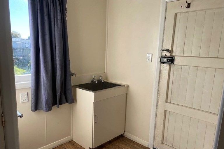 Photo of property in 253 Main South Road, Hornby, Christchurch, 8042