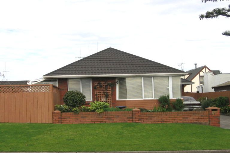 Photo of property in 2a Twelfth Avenue, Tauranga South, Tauranga, 3112