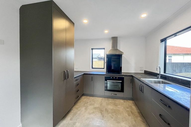 Photo of property in 83-85 Pitt Street, Palmerston North, 4410