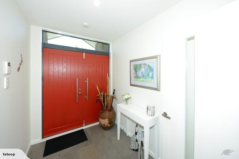 Photo of property in 84 Rannoch Drive, Broomfield, Christchurch, 8042