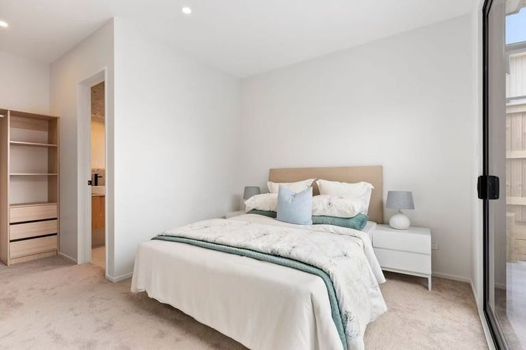 Photo of property in 25 Anehana Place, Stanmore Bay, 0932