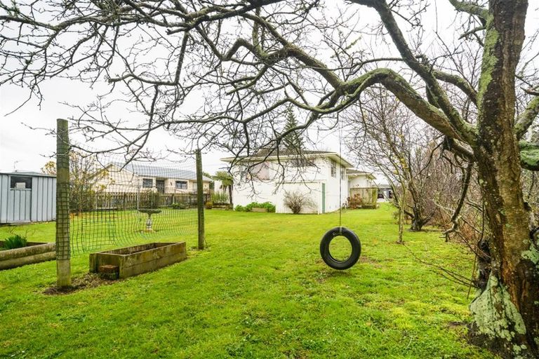 Photo of property in 24 Oaklea Avenue, Marton, 4710