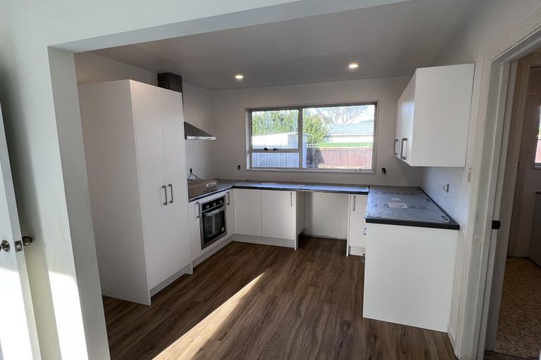 Photo of property in 3/39 Waimairi Road, Upper Riccarton, Christchurch, 8041