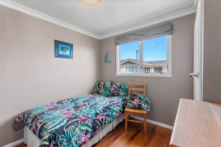 Photo of property in 66a Marine Parade, Otaki Beach, Otaki, 5512