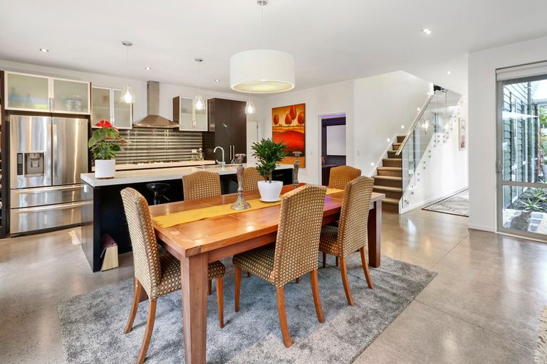 Photo of property in 190a Huia Road, Titirangi, Auckland, 0604