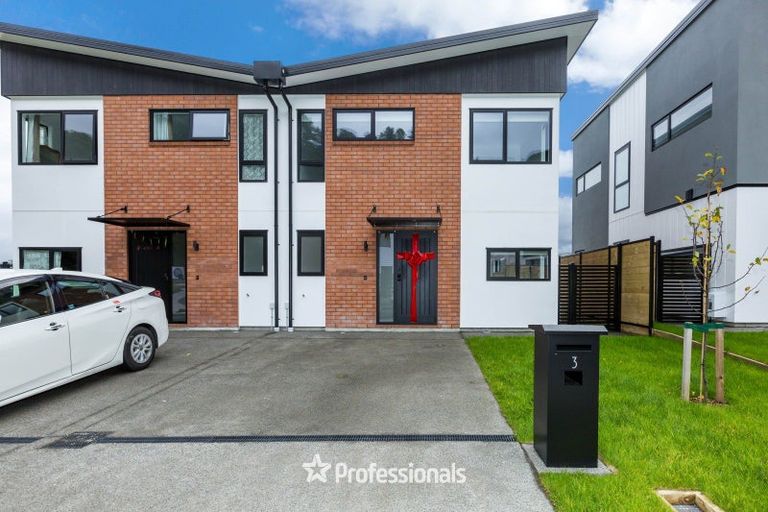 Photo of property in 3 Joseph Bolton Crescent, Trentham, Upper Hutt, 5018