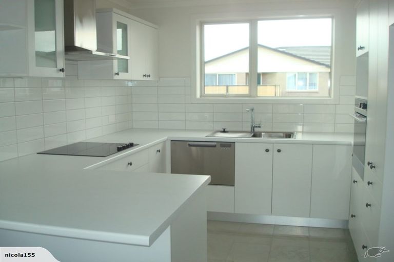 Photo of property in Waterview Estate, 86/4 Greystone Place, Omokoroa, 3114