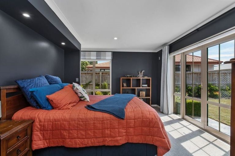 Photo of property in 19 Brookfield Drive, Northwood, Christchurch, 8051