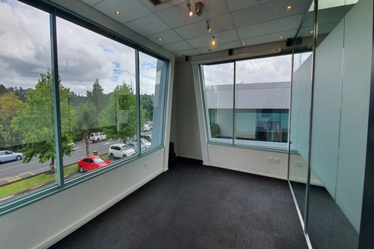Photo of property in 100 Bush Road, Mosgiel, 9024