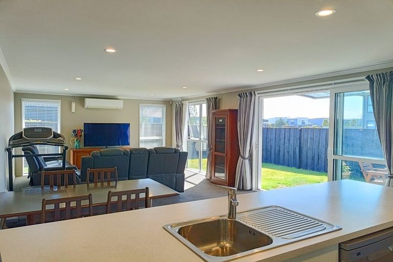 Photo of property in 2 George Square West, Wigram, Christchurch, 8025