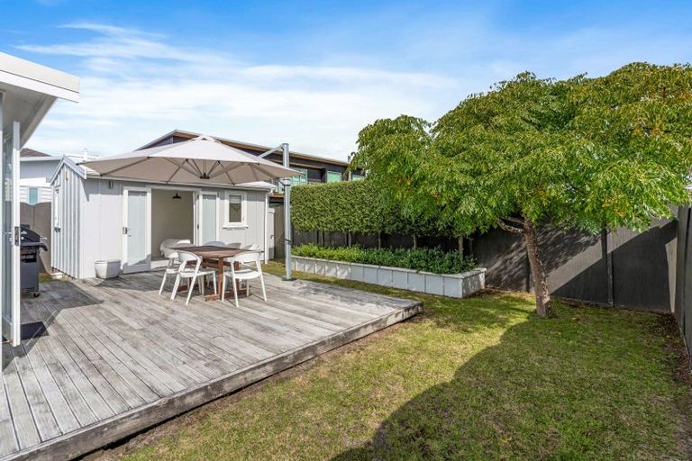 Photo of property in 205a Ocean Road, Whangamata, 3620