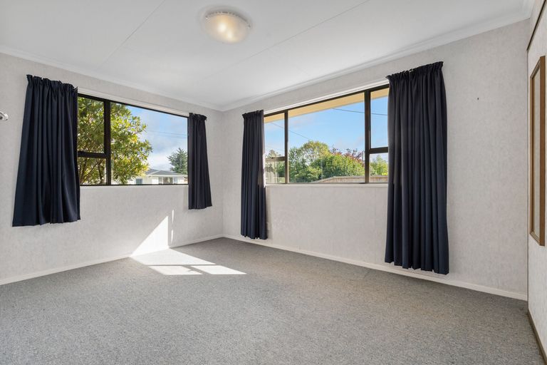 Photo of property in 57 Carlyle Road, Mosgiel, 9024