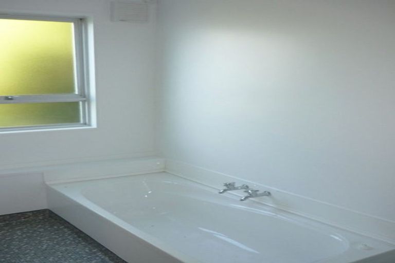 Photo of property in 43 Sutcliffe Street, Saint Clair, Dunedin, 9012