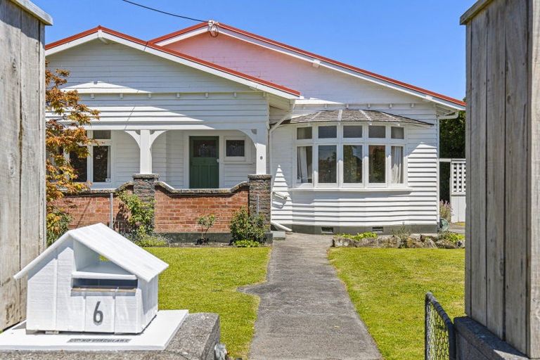 Photo of property in 6 French Street, Moturoa, New Plymouth, 4310