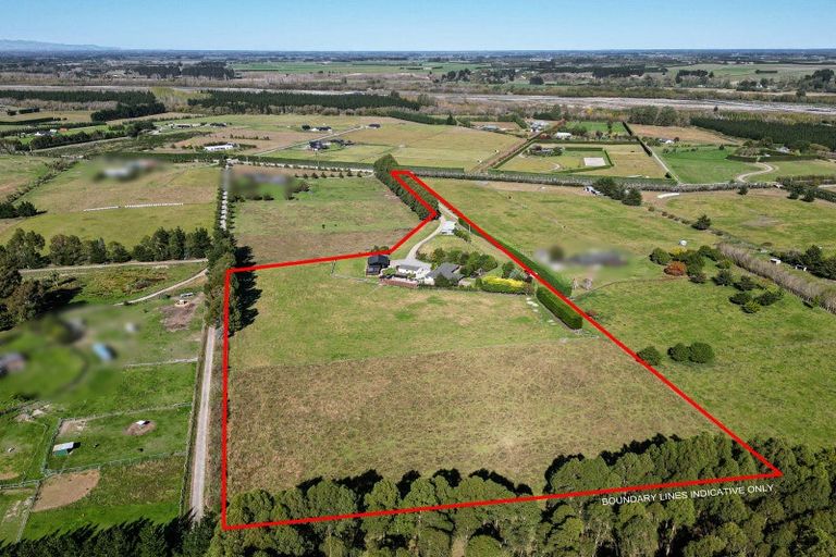 Photo of property in 554 Barkers Road, Loburn, Rangiora, 7472
