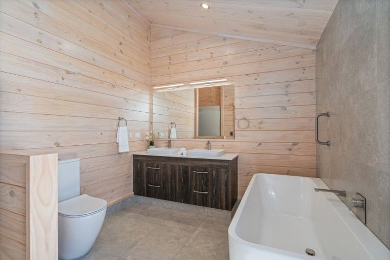 Photo of property in 97 Orchard Road, Hahei, Whitianga, 3591