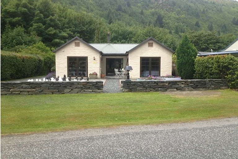 Photo of property in 3 Bedford Street, Arrowtown, 9302