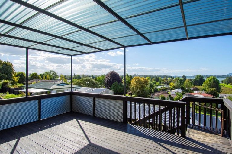 Photo of property in 25 Dingadee Street, Welcome Bay, Tauranga, 3112